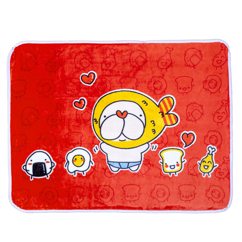 Blankets in warm colored flannel and with nice characters of your choice. Size: 100x120cm  - 100x70cm Red