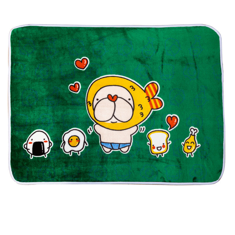 Blankets in warm colored flannel and with nice characters of your choice. Size: 100x120cm  - 100x70cm