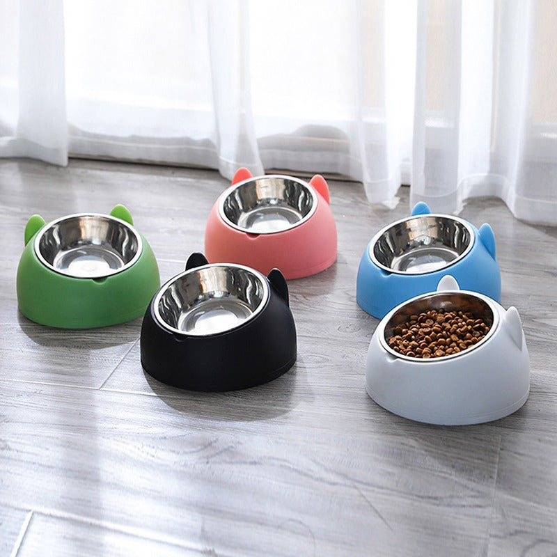 Delight your furry family members with this stainless steel pet bowl featuring cute cat ears and a durable design. Very durable and easy to clean. Dishwasher safe, it's the purr-fect way to show your pets you care!