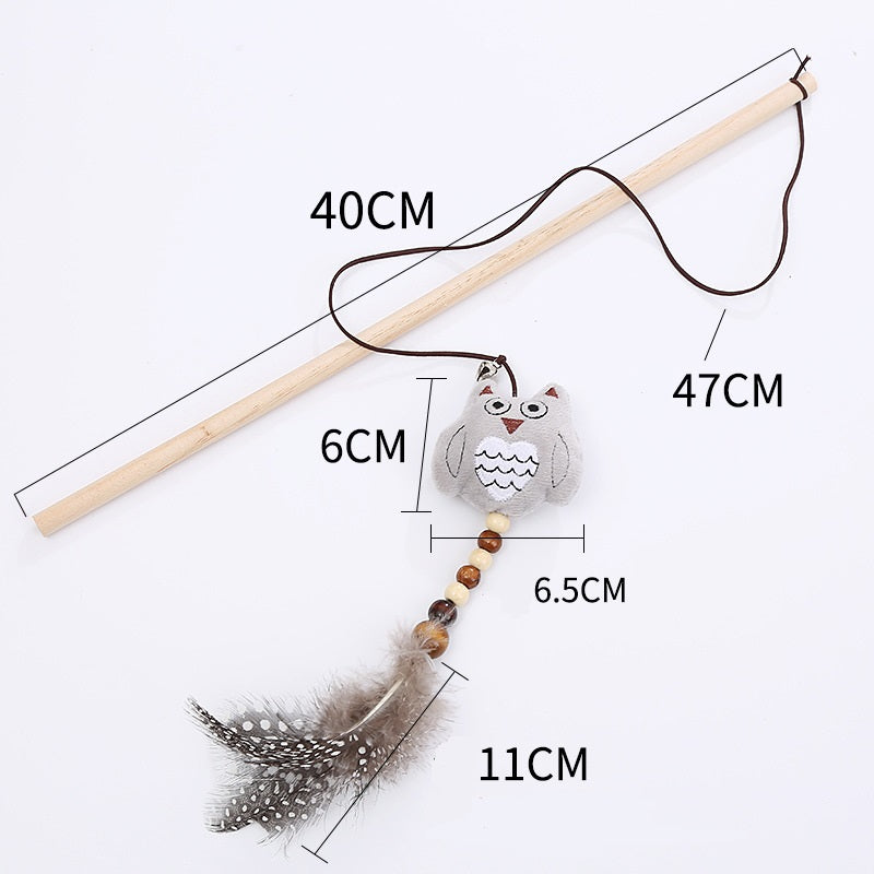 Feather + wooden pole + plush cat toy. Simple toy sometimes is just what cats need! Comes in 3 colours and types: mouse coffee color, mouse gray, owl coffee color, owl gray